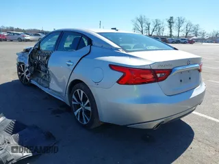 2016 Nissan Maxima SV z VIN 1N4AA6AP0GC905126, wystawiony jako IAAI lot #41849223 z przebiegiem 87 968 mil mil oraz . Historia ofert i sprzedaży dostępna na DreamBid. Obrazek 3.