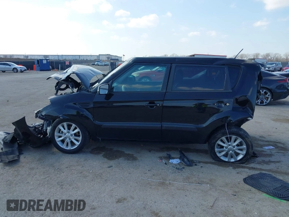 2012 Kia Soul + with VIN KNDJT2A62C7747931, listed as a IAAI auction lot 41523553 with 1 mi miles. Bid and sale history available at carsss.com. Image 15.