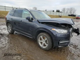 2016 Volvo XC90 Momentum with VIN YV4102XK1G1068042, listed as a Copart auction lot 38305163 with 100,589 mi miles. Bid and sale history available at carsss.com. Image 4.
