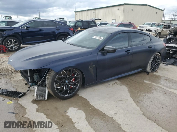 2024 BMW M8 Competition z VIN WBSGV0C05RCR13661, wystawiony jako Copart lot #71077114 z przebiegiem Nie podano mil oraz Szkoda całkowita • Salvage title. Historia ofert i sprzedaży dostępna na DreamBid. Obrazek 1.