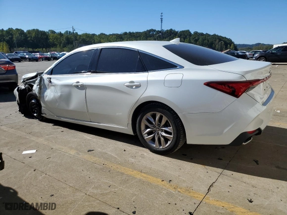 2021 Toyota Avalon XLE with VIN 4T1AZ1FB3MU060518, listed as a Copart auction lot 74256034 with 50,404 mi miles and Salvage Title. Bid and sale history available at carsss.com. Image 2.