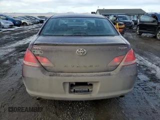 2007 Toyota Avalon XL z VIN 4T1BK36BX7U198825, wystawiony jako Copart lot #46775745 z przebiegiem 108 271 mil mil oraz Czysty tytuł • Clean title. Historia ofert i sprzedaży dostępna na DreamBid. Obrazek 6.