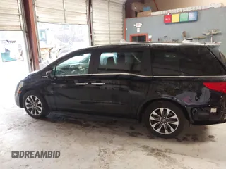 2024 Honda Odyssey EX-L with VIN 5FNRL6H65RB018633, listed as a IAAI auction lot 41801512 with 22,103 mi miles and . Bid and sale history available at DreamBid. Image 15.