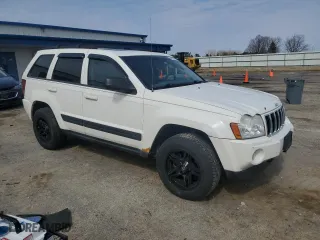 2006 Jeep Grand Cherokee Laredo with VIN 1J8HR48N16C341245, listed as a Copart auction lot 50812365 with 193,923 mi miles and Non Repairable. Bid and sale history available at carsss.com. Image 4.