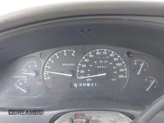2001 Ford Ranger XL Fleet z VIN 1FTZR15E11PB68777, wystawiony jako IAAI lot #41673554 z przebiegiem 185 621 mil mil oraz . Historia ofert i sprzedaży dostępna na DreamBid. Obrazek 7.