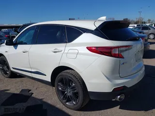 2019 Acura RDX w/A-Spec Pkg with VIN 5J8TC1H60KL011831, listed as a IAAI auction lot 41264425 with 32,188 mi miles. Bid and sale history available at carsss.com. Image 3.
