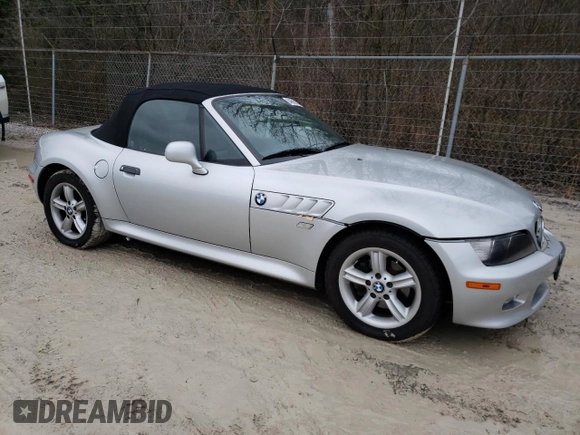 2000 BMW Z3 2.5L with VIN WBACH9349YLF91237, listed as a Copart auction lot 84605174 with 69,997 mi miles and Salvage Title. Bid and sale history available at carsss.com. Image 4.