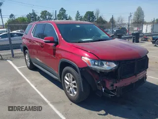 2019 Chevrolet Traverse LT Cloth with VIN 1GNERGKWXKJ142690, listed as a IAAI auction lot 41913863 with 153,798 mi miles. Bid and sale history available at carsss.com. Image 1.