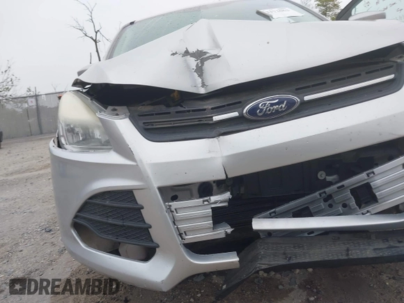 2015 Ford Escape SE z VIN 1FMCU0G73FUB10414, wystawiony jako IAAI lot #42173063 z przebiegiem 120 200 mil mil oraz . Historia ofert i sprzedaży dostępna na DreamBid. Obrazek 6.