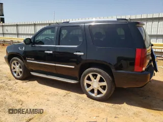 2007 Cadillac Escalade with VIN 1GYFK638X7R264917, listed as a Copart auction lot 53669295 with 165,804 mi miles and Salvage Title. Bid and sale history available at carsss.com. Image 2.