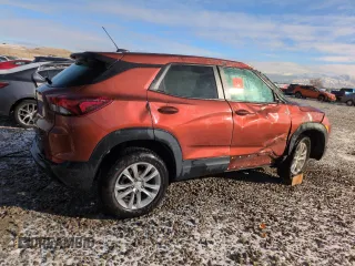 2021 Chevrolet TrailBlazer LS with VIN KL79MNSL7MB030295, listed as a Copart auction lot 44916375 with 0 mi miles and Salvage Title. Bid and sale history available at carsss.com. Image 3.