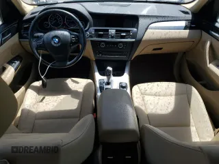 2014 BMW X3 xDrive28i z VIN 5UXWX9C59E0D21142, wystawiony jako Copart lot #60329245 z przebiegiem 173 409 mil mil oraz Szkoda całkowita • Salvage title. Historia ofert i sprzedaży dostępna na DreamBid. Obrazek 8.