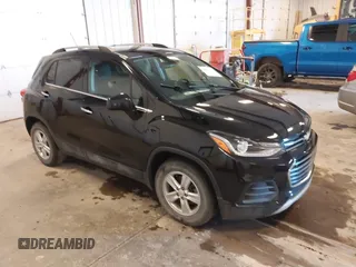 2019 Chevrolet Trax LT z VIN KL7CJLSB9KB908171, wystawiony jako IAAI lot #41950925 z przebiegiem 70 470 mil mil oraz . Historia ofert i sprzedaży dostępna na DreamBid. Obrazek 1.