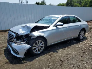 2019 Mercedes-Benz E-Class E 300 with VIN WDDZF4KB8KA532577, listed as a Copart auction lot 63581924 with 111,984 mi miles and Salvage Title. Bid and sale history available at carsss.com. Image 1.