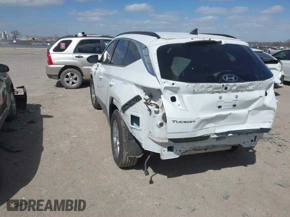 2022 Hyundai Tucson SEL with VIN 5NMJB3AE5NH003705, listed as a IAAI auction lot 41841086 with 36,568 mi miles. Bid and sale history available at carsss.com. Image 3.