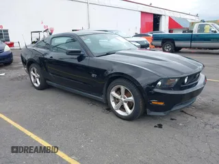 2010 Ford Mustang GT with VIN 1ZVBP8CH4A5127596, listed as a IAAI auction lot 42257983 with 67,389 mi miles and . Bid and sale history available at DreamBid. Image 1.