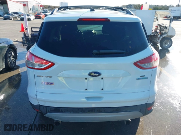 2013 Ford Escape SE with VIN 1FMCU0G9XDUD01410, listed as a IAAI auction lot 41758032 with 154,208 mi miles. Bid and sale history available at carsss.com. Image 16.