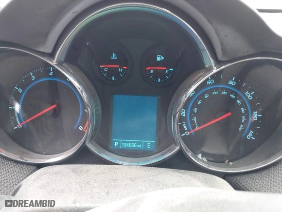 2015 Chevrolet Cruze LT with VIN 1G1PC5SB2F7101793, listed as a IAAI auction lot 41641996 with 134,666 mi miles. Bid and sale history available at carsss.com. Image 7.