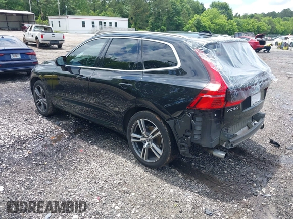 2021 Volvo XC60 Momentum with VIN YV4102DK4M1818887, listed as a IAAI auction lot 42246132 with 58,418 mi miles and . Bid and sale history available at DreamBid. Image 3.
