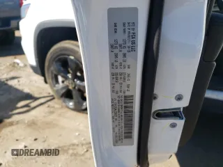 2020 Jeep Cherokee Altitude with VIN 1C4PJMLB4LD536737, listed as a Copart auction lot 73999964 with 25,610 mi miles and Salvage Title. Bid and sale history available at carsss.com. Image 14.