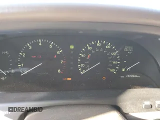 1994 Lexus LS z VIN JT8UF11E1R0205273, wystawiony jako Copart lot #43236585 z przebiegiem 130 052 mil mil oraz Szkoda całkowita • Salvage title. Historia ofert i sprzedaży dostępna na DreamBid. Obrazek 9.