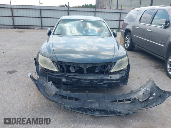 2007 Lexus LS 460 with VIN JTHBL46F275001956, listed as a IAAI auction lot 42298753 with Not provided miles and . Bid and sale history available at DreamBid. Image 12.