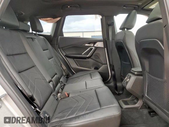 2024 BMW X1 xDrive28i с VIN WBX73EF07R5Z37604, выставлен на аукционе Copart как лот 55157395 с пробегом 9 531 миль миль и Списание • Salvage title. История ставок и продаж доступна на DreamBid. Изображение 11.