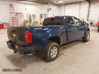 2020 Chevrolet Colorado 4WD Work Truck with VIN 1GCGTBEN7L1113061, listed as a IAAI auction lot 41688068 with 1 mi miles. Bid and sale history available at carsss.com. Image 4.