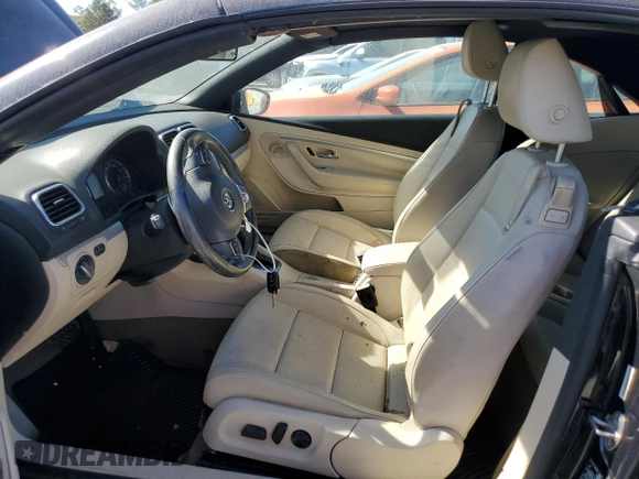 2013 Volkswagen Eos Komfort with VIN WVWBW8AH3DV003705, listed as a Copart auction lot 75803184 with Not Provided miles and Salvage Title. Bid and sale history available at DreamBid. Image 7.