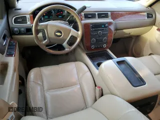 2010 Chevrolet Avalanche LT with VIN 3GNNCFE0XAG224812, listed as a Copart auction lot 47955285 with 163,402 mi miles and Salvage Title. Bid and sale history available at carsss.com. Image 8.