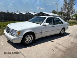 1998 Mercedes-Benz S-Class with VIN WDBGA43G5WA383964, listed as a Copart auction lot 53747905 with 172,281 mi miles and Clean Title. Bid and sale history available at carsss.com. Image 2.