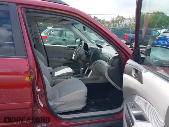 2011 Subaru Forester X Premium с VIN JF2SHBDC2BH752158, выставлен на аукционе IAAI как лот 42215594 с пробегом 175 014 миль миль и . История ставок и продаж доступна на DreamBid. Изображение 5.