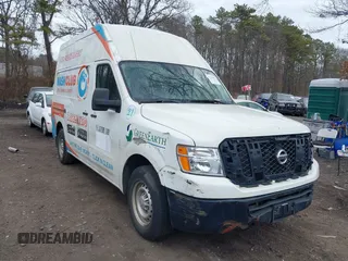 2017 Nissan NV Cargo SV z VIN 1N6BF0LY1HN803470, wystawiony jako IAAI lot #41729980 z przebiegiem 93 919 mil mil oraz . Historia ofert i sprzedaży dostępna na DreamBid. Obrazek 1.