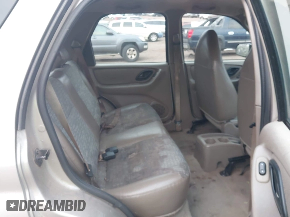 2001 Ford Escape XLS with VIN 1FMYU01141KA46852, listed as a IAAI auction lot 41616606 with 225,752 mi miles and . Bid and sale history available at DreamBid. Image 8.