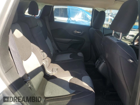 2016 Jeep Cherokee Altitude with VIN 1C4PJLAB8GW324673, listed as a Copart auction lot 50085625 with 117,588 mi miles and Salvage title. Bid and sale history available at DreamBid. Image 12.