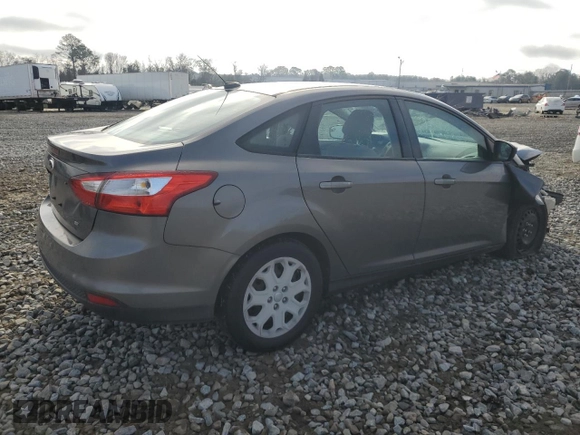 2012 Ford Focus SE with VIN 1FAHP3F28CL247817, listed as a Copart auction lot 43140375 with 150,182 mi miles and Salvage Title. Bid and sale history available at carsss.com. Image 3.