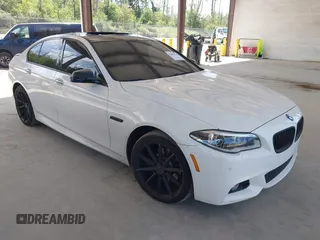 2014 BMW 5 Series 528i xDrive z VIN WBA5A7C57ED612597, wystawiony jako IAAI lot #42461173 z przebiegiem 101 419 mil mil oraz . Historia ofert i sprzedaży dostępna na DreamBid. Obrazek 1.