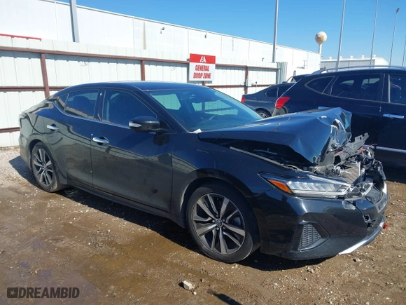 2022 Nissan Maxima SV with VIN 1N4AA6CV3NC507577, listed as a IAAI auction lot 41388922 with 54,244 mi miles. Bid and sale history available at carsss.com. Image 1.