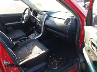 2008 Suzuki Grand Vitara с VIN JS3TE941284103271, выставлен на аукционе IAAI как лот 41661629 с пробегом 227 239 миль миль и . История ставок и продаж доступна на DreamBid. Изображение 5.
