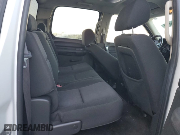 2011 Chevrolet Silverado 1500 LT with VIN 3GCPCSE00BG176118, listed as a Copart auction lot 48958465 with 110,538 mi miles and Salvage Title. Bid and sale history available at DreamBid. Image 10.