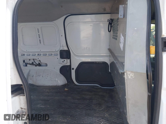 2010 Ford Transit Connect XLT z VIN NM0LS7DN1AT026707, wystawiony jako IAAI lot #42373335 z przebiegiem 204 252 mil mil oraz . Historia ofert i sprzedaży dostępna na DreamBid. Obrazek 8.
