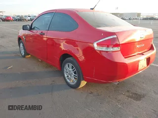 2008 Ford Focus SE with VIN 1FAHP33N08W279388, listed as a IAAI auction lot 41186937 with 199,981 mi miles. Bid and sale history available at carsss.com. Image 3.