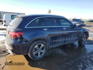 2019 Mercedes-Benz GLC with VIN WDC0G4KB1KV143248, listed as a Copart auction lot 45199195 with 52,639 mi miles and Salvage Title. Bid and sale history available at carsss.com. Image 3.