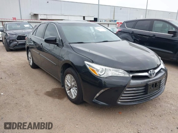 2017 Toyota Camry XLE with VIN 4T1BF1FK0HU344840, listed as a IAAI auction lot 41802154 with 132,807 mi miles. Bid and sale history available at carsss.com. Image 1.