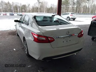 2017 Nissan Altima SV with VIN 1N4AL3AP4HC226048, listed as a IAAI auction lot 41268284 with 107,459 mi miles and . Bid and sale history available at carsss.com. Image 3.