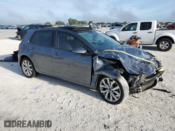 2019 Volkswagen Golf S z VIN 3VWG57AU1KM030101, wystawiony jako Copart lot #50599885 z przebiegiem Nie podano mil oraz Nie do naprawy • Non repairable. Historia ofert i sprzedaży dostępna na DreamBid. Obrazek 4.