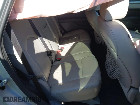 2015 Cadillac SRX with VIN 3GYFNAE39FS591106, listed as a IAAI auction lot 41539502 with 179,182 mi miles and . Bid and sale history available at DreamBid. Image 8.