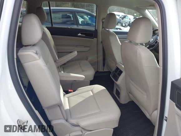 2019 Volkswagen Atlas SE с VIN 1V2LR2CA7KC602431, выставлен на аукционе IAAI как лот 41462436 с пробегом 66 186 миль миль и . История ставок и продаж доступна на DreamBid. Изображение 8.
