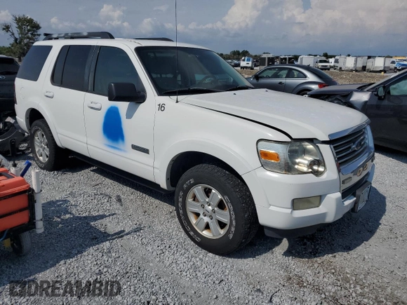 2008 Ford Explorer XLT z VIN 1FMEU73E98UA88637, wystawiony jako Copart lot #56281015 z przebiegiem 48 341 mil mil oraz Szkoda całkowita • Salvage title. Historia ofert i sprzedaży dostępna na DreamBid. Obrazek 4.