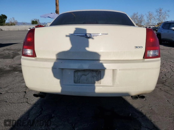 2007 Chrysler 300 with VIN 2C3KA43R77H732806, listed as a Copart auction lot 47111825 with 104,639 mi miles and Salvage Title. Bid and sale history available at DreamBid. Image 6.